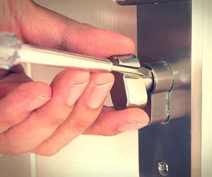 Community Locksmith Store Norwalk, CT 203-893-4232 - lock-locksmiths